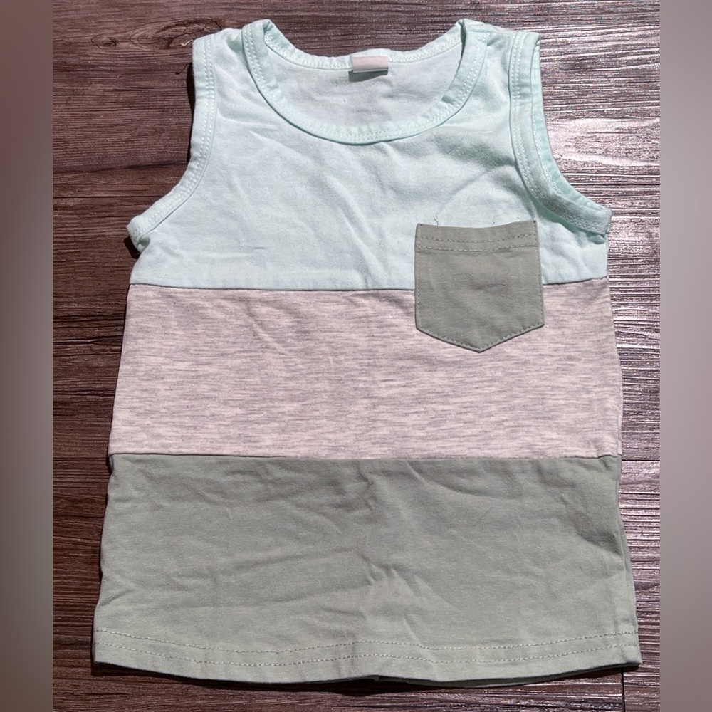 🛹 3 for $10
Sleeveless Color Block Tank - 100